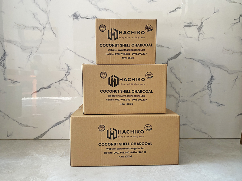 Than nướng Hachiko được đóng gói cẩn thận bằng các thùng : 5kg, 10kg và 20kg